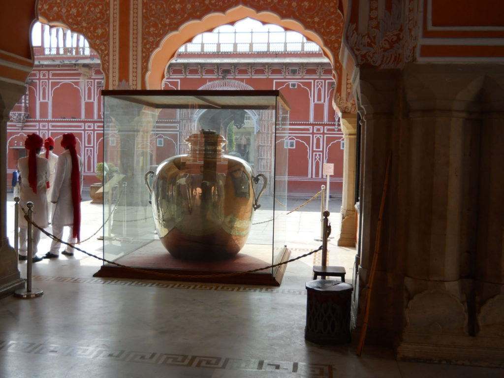 Vaso dentro do palácio imperial