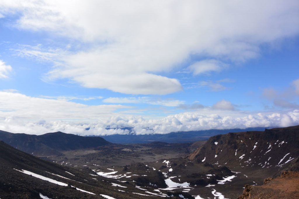 way down to kentetashi hut