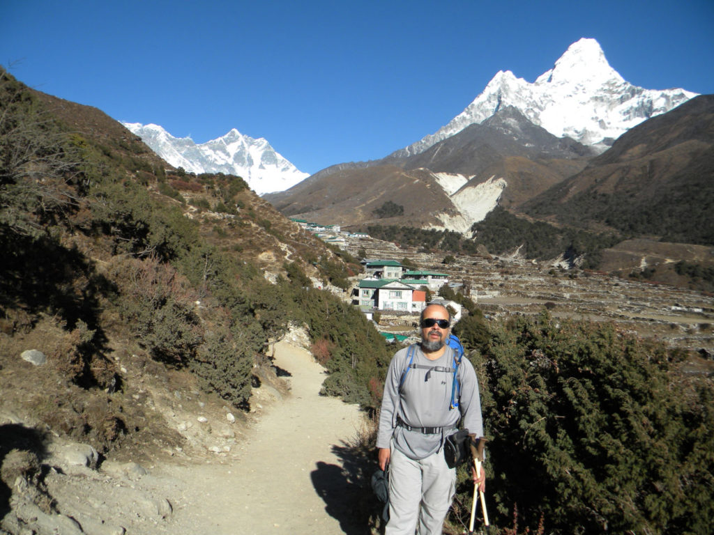way to Dingboche