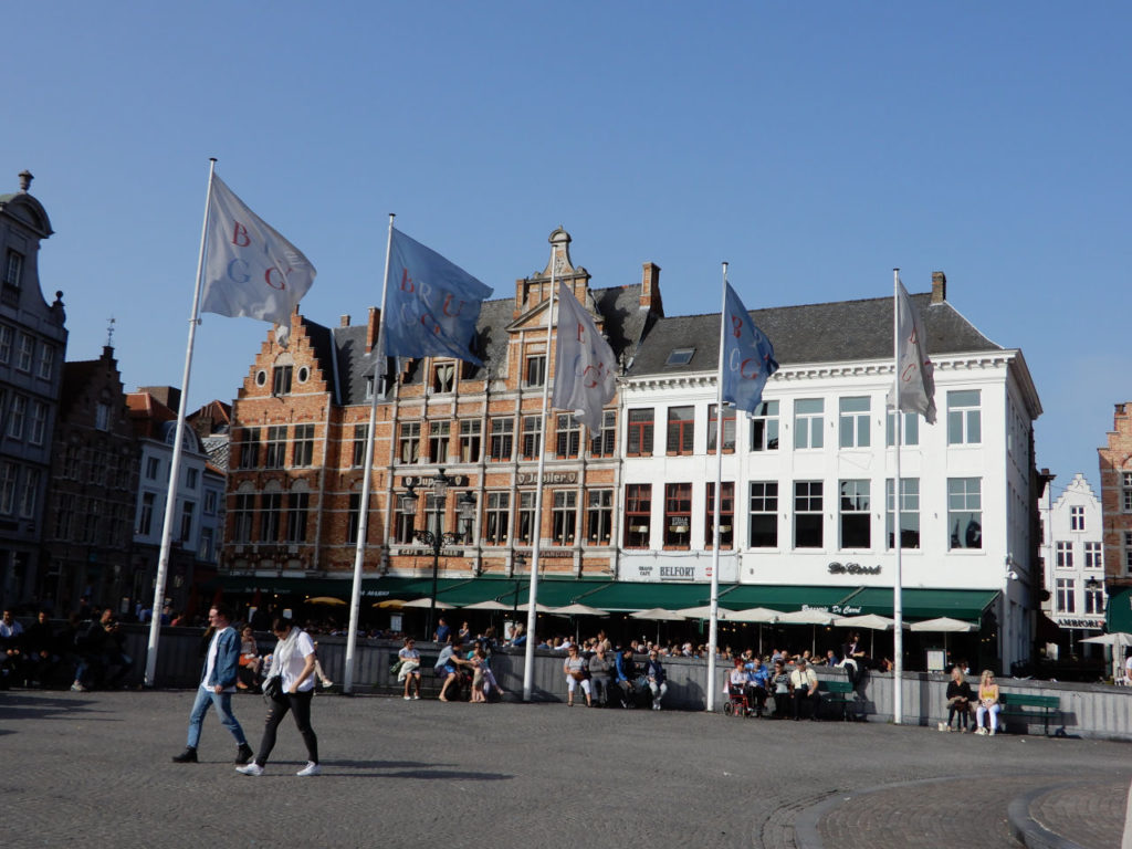 Belgica - Bruges - cafe shops