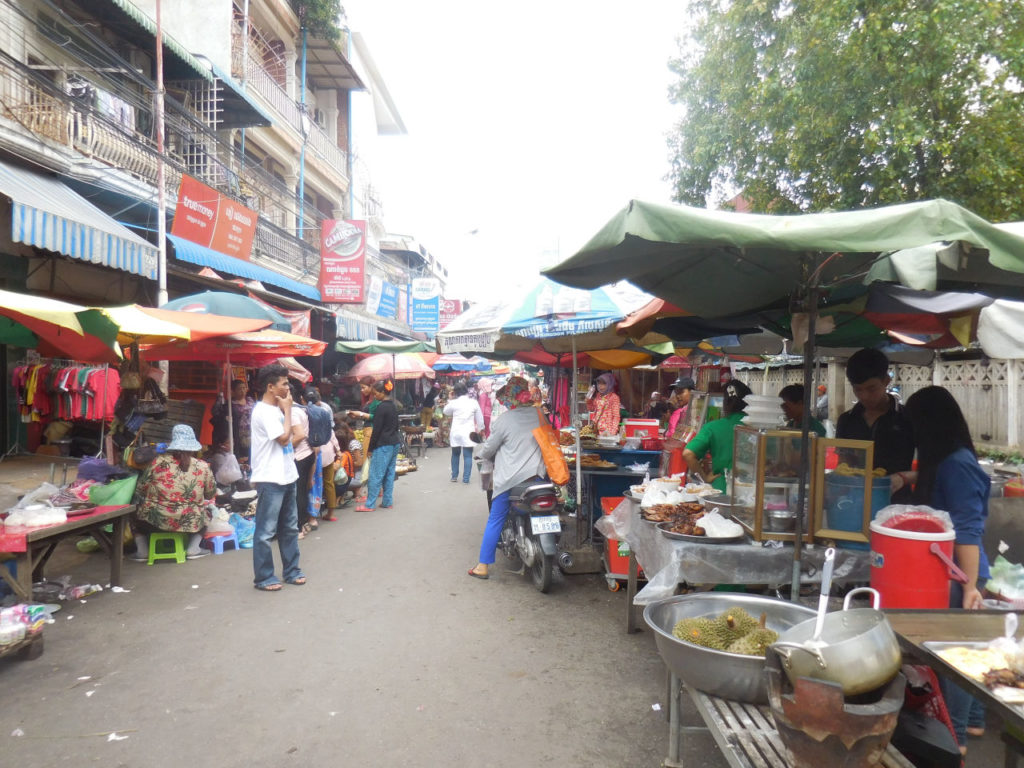Cambodia - Phnom Penh - street