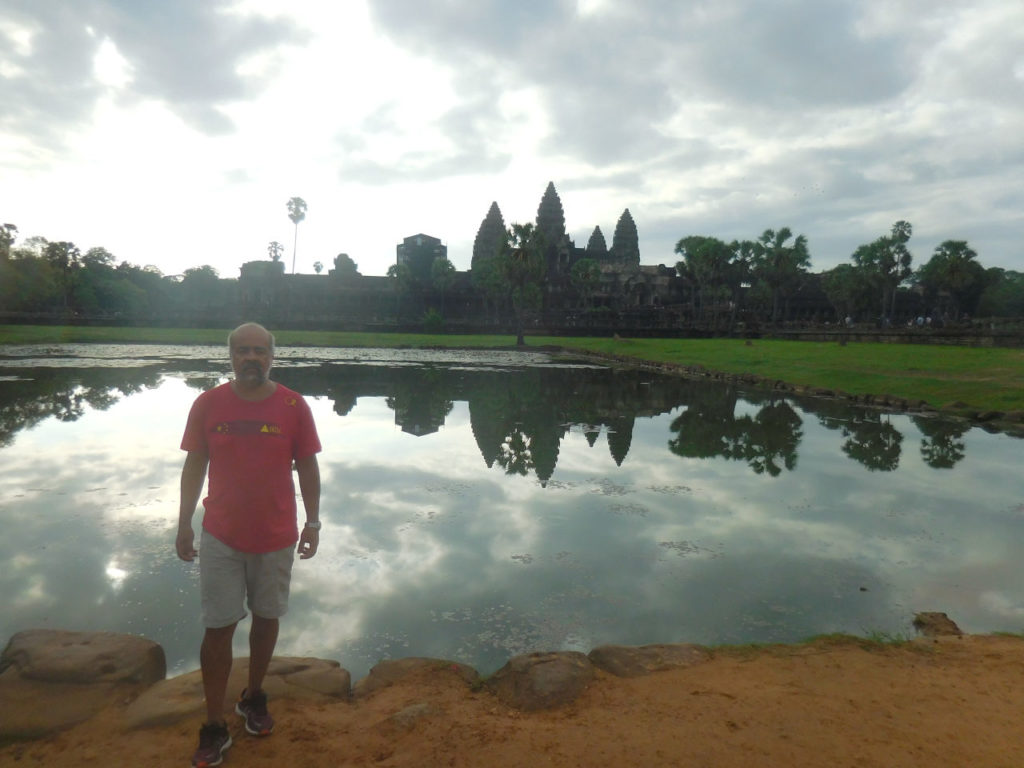 Cambodia - Seam Reap - Angkor Wat entrance