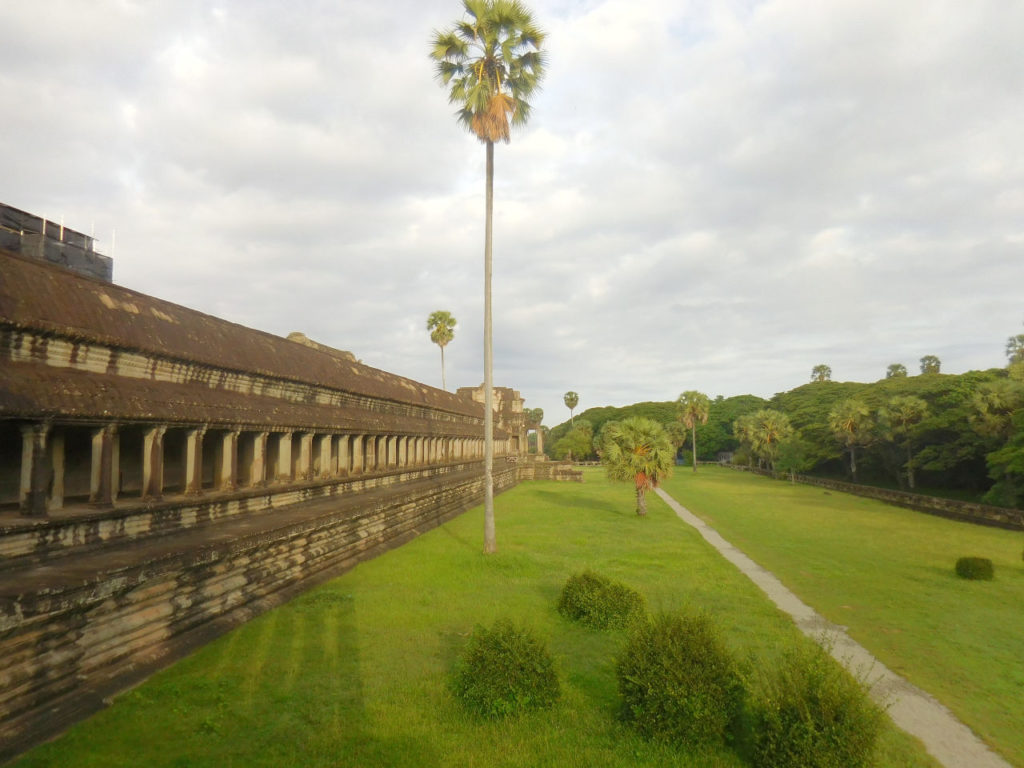 Cambodia - Seam Reap - Angkor Wat inside