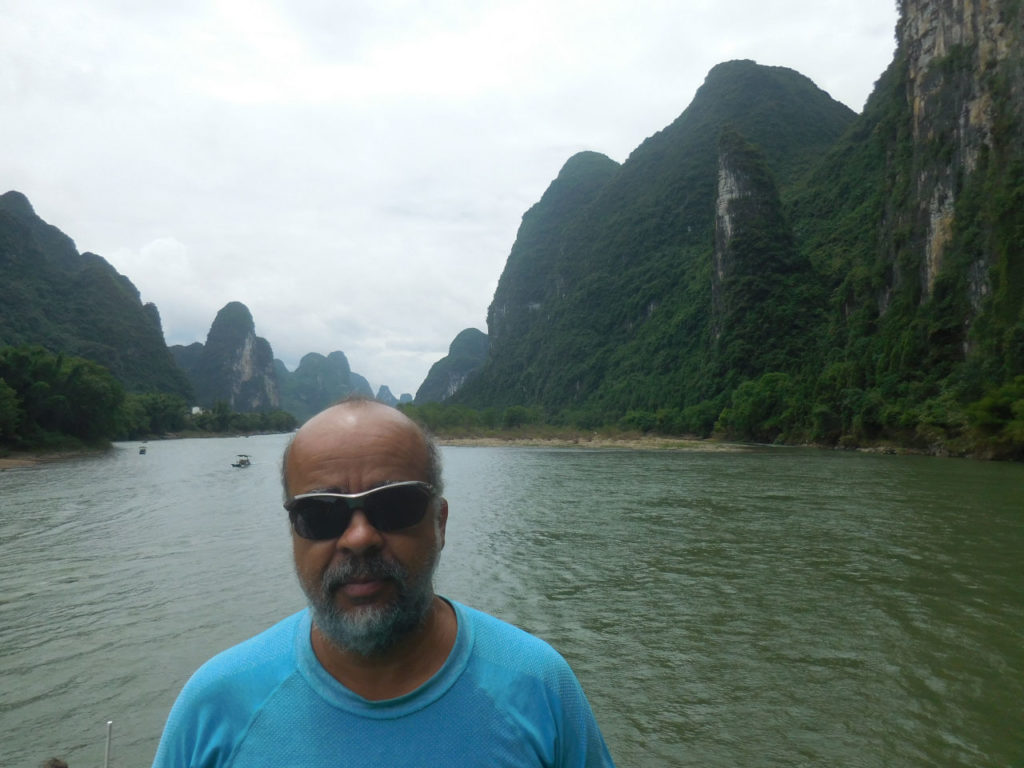 China - Guilin - Li river and me