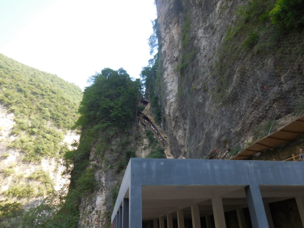 China - Zhangjiajie Grand Canyon - Sky Ladder - botton