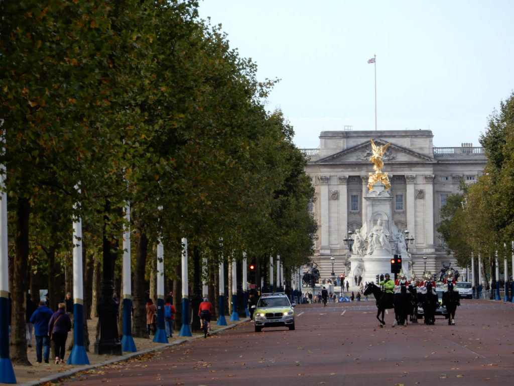England - London - Queen Victoria Memorial