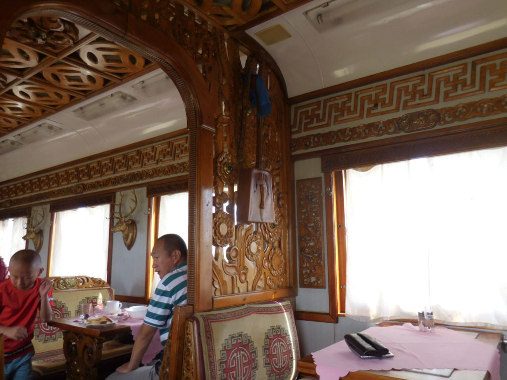 Transiberiana Railway - Mongolia - Train Mongolian restaurant car