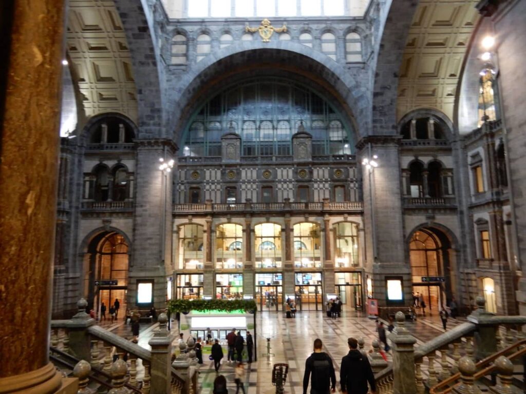 Antwerp - inside train station