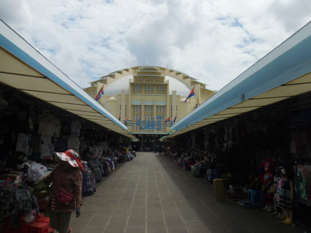 Psar Thmei central market