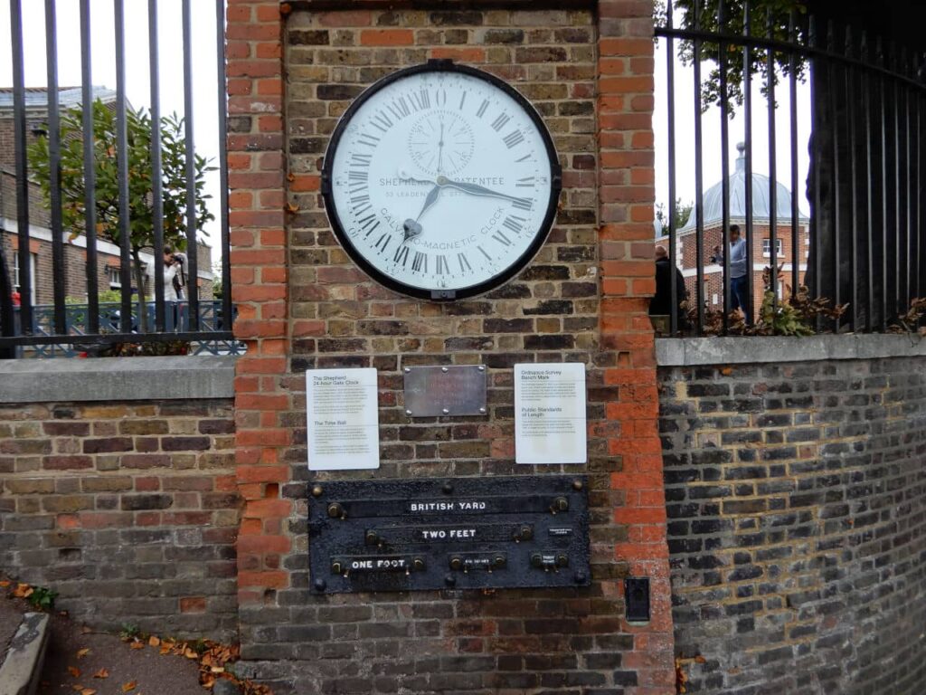 Greenwich time zone line