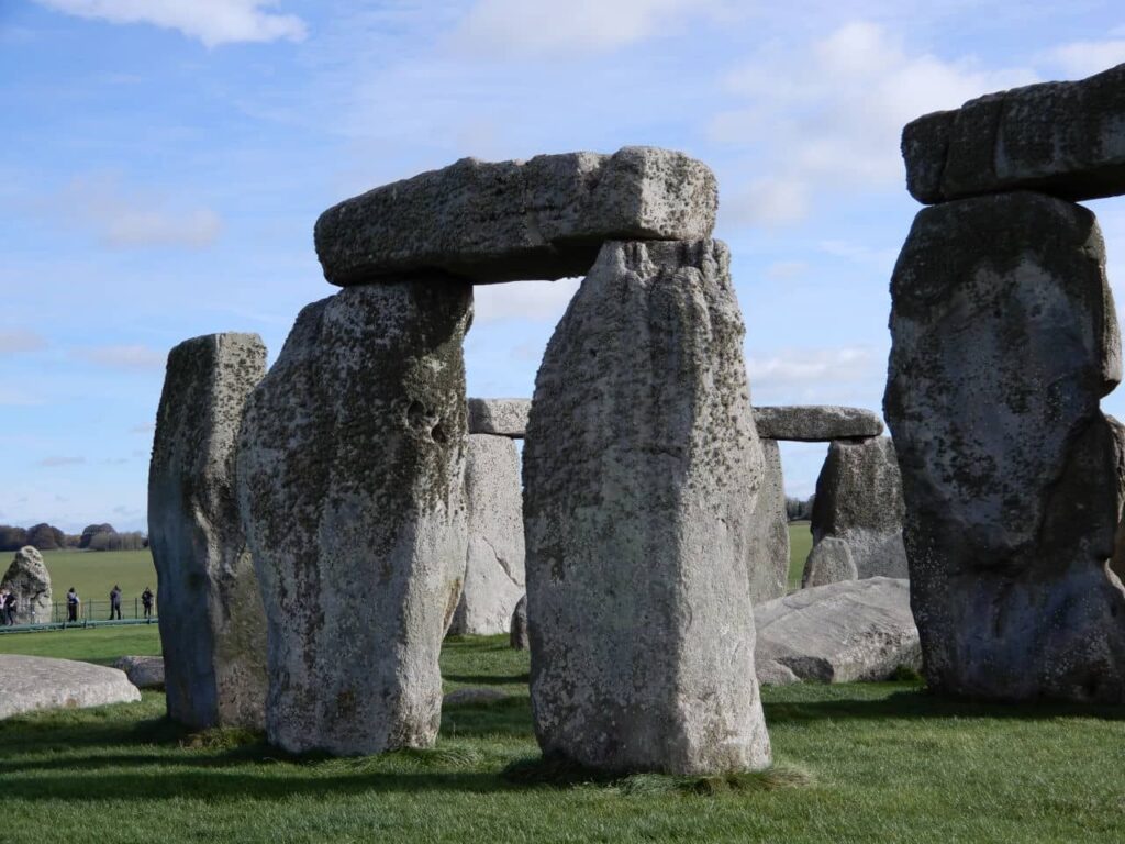 Stonehenge close