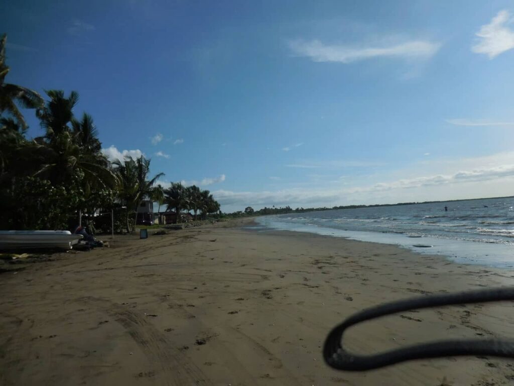 Wailoaloa Beach