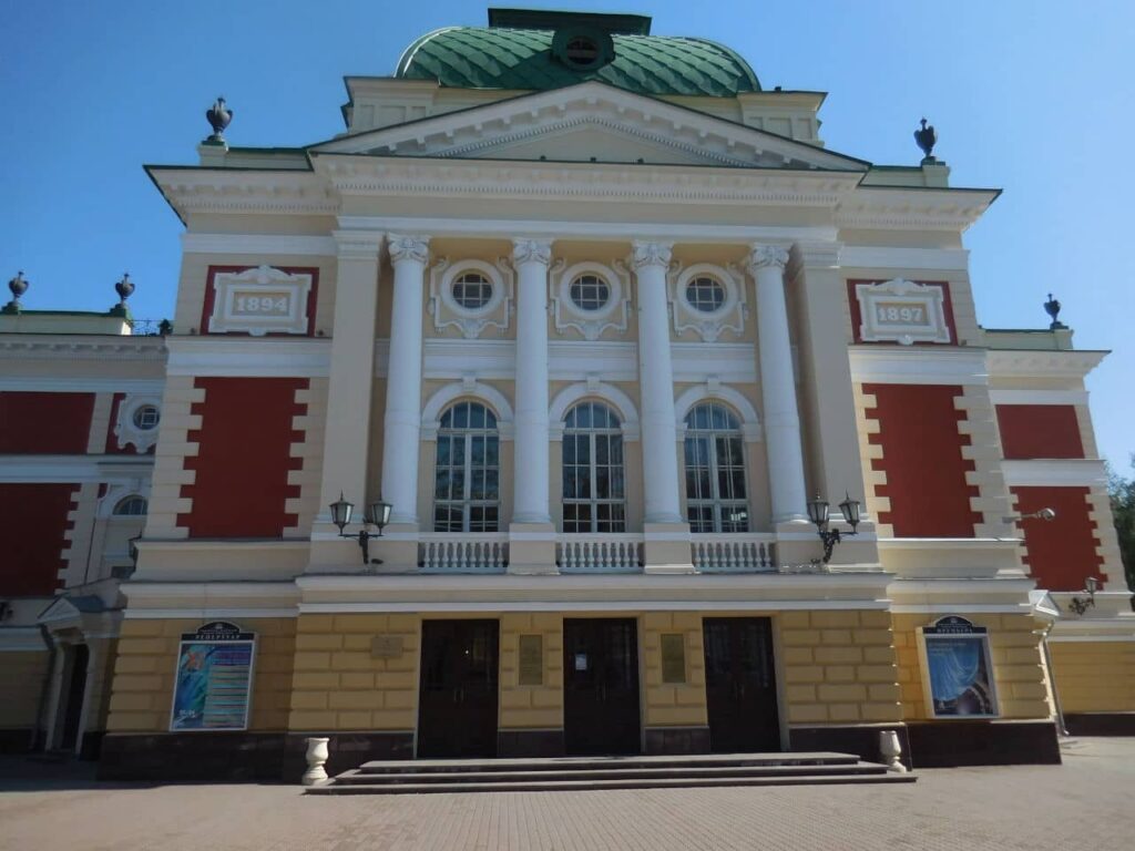 Irkutsk - building