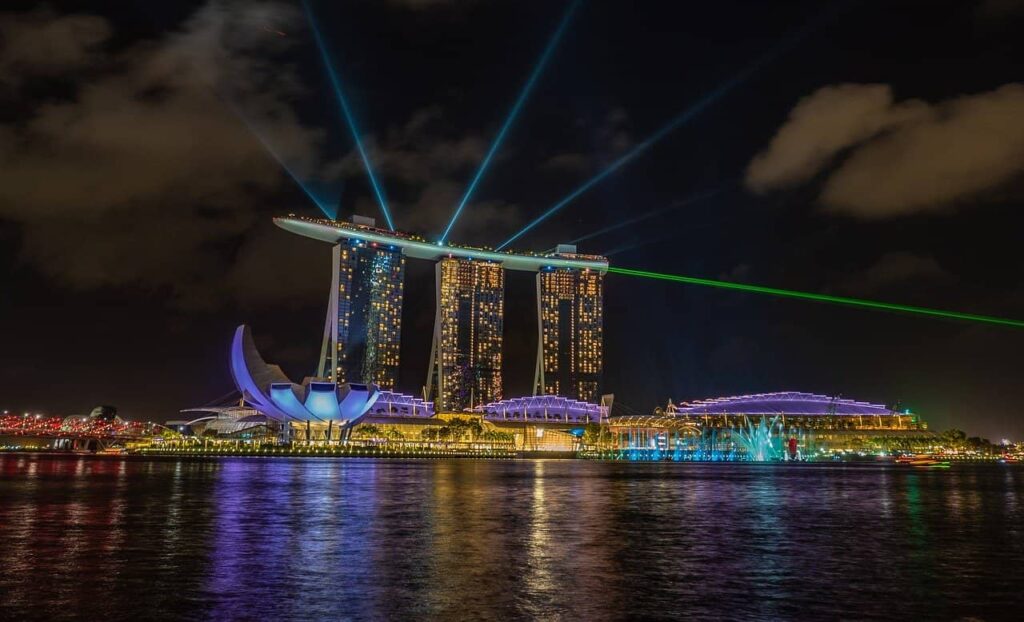 Singapore - Mariana bay at night