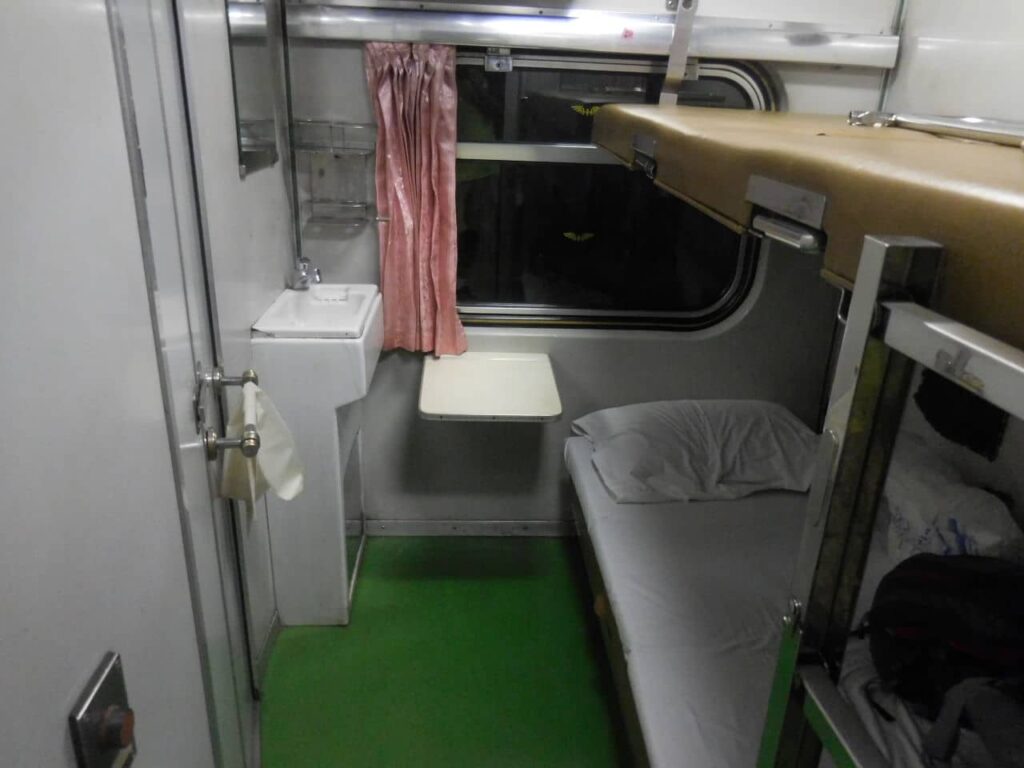 Train cabine to Bangkok