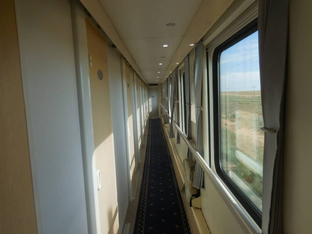 Train corridor