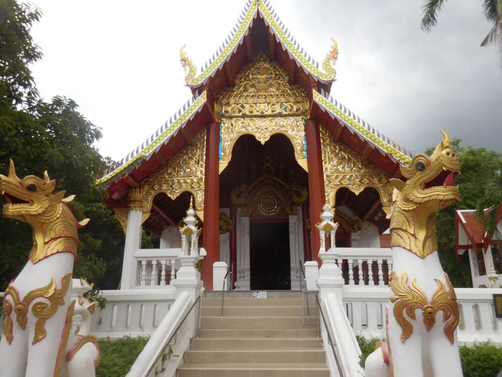 Wat Phra Singh (Gold Temple)