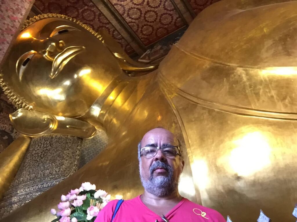 me and Wat Pho-(Reclining Buddha)