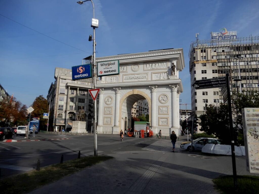 Macedonia gate